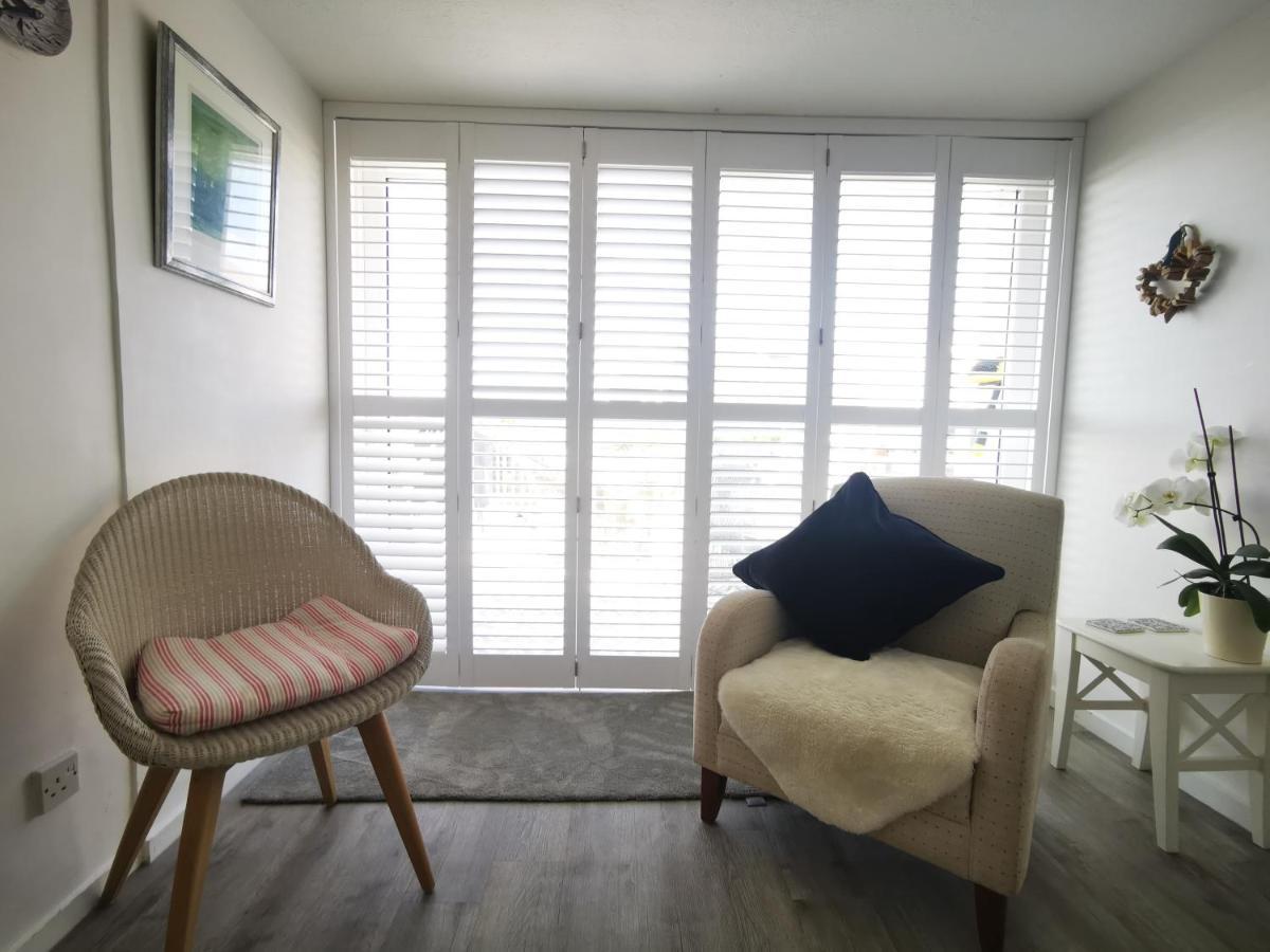 Sea View 3 Bedroom Seaside Property 奇切斯特 外观 照片