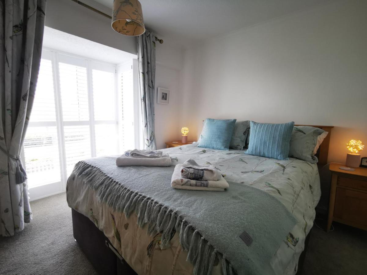 Sea View 3 Bedroom Seaside Property 奇切斯特 外观 照片